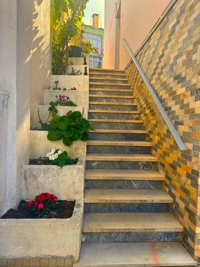 Lisabonna Guest House Amadora Zewnętrze zdjęcie