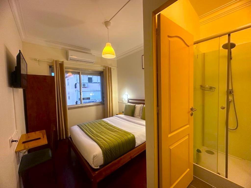 Lisabonna Guest House Amadora Zewnętrze zdjęcie