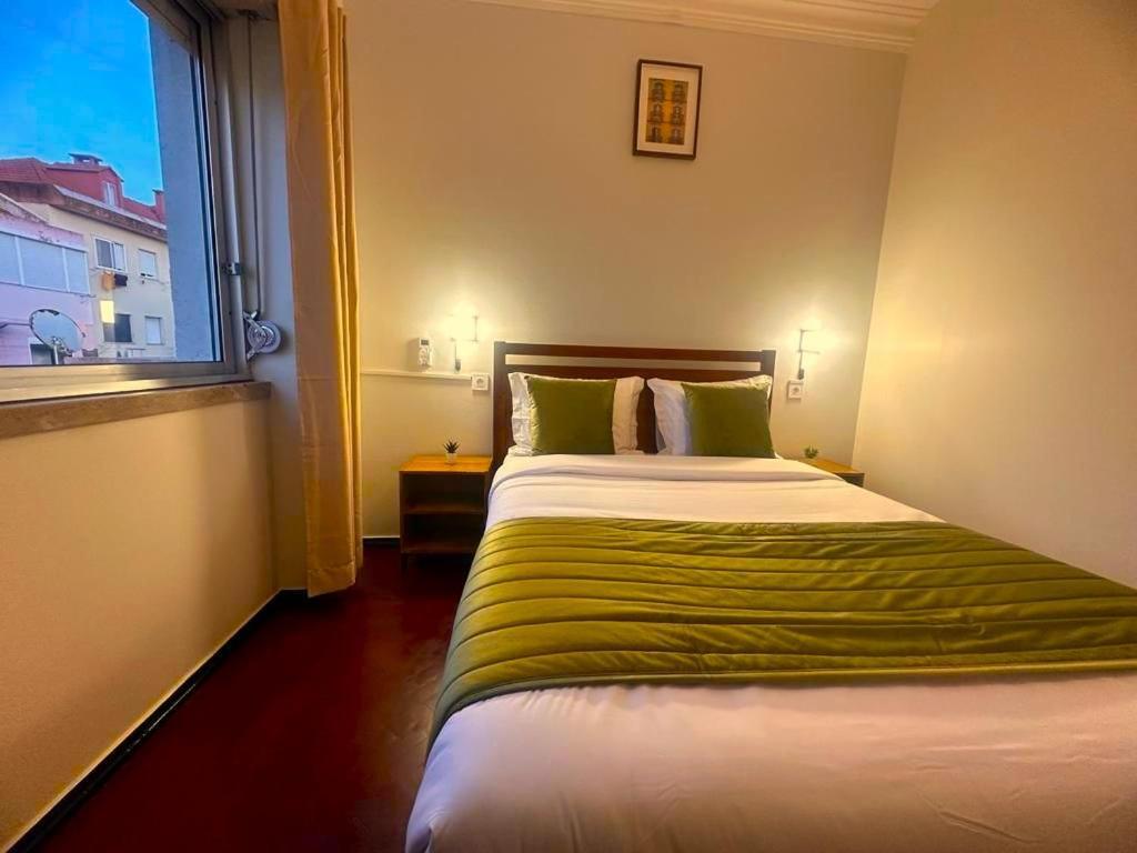 Lisabonna Guest House Amadora Zewnętrze zdjęcie