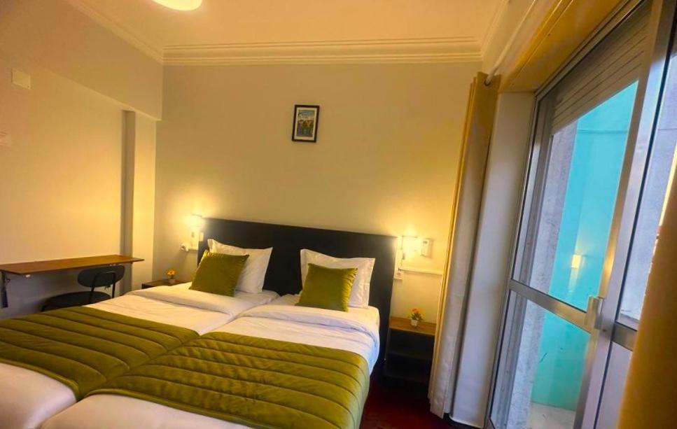Lisabonna Guest House Amadora Zewnętrze zdjęcie