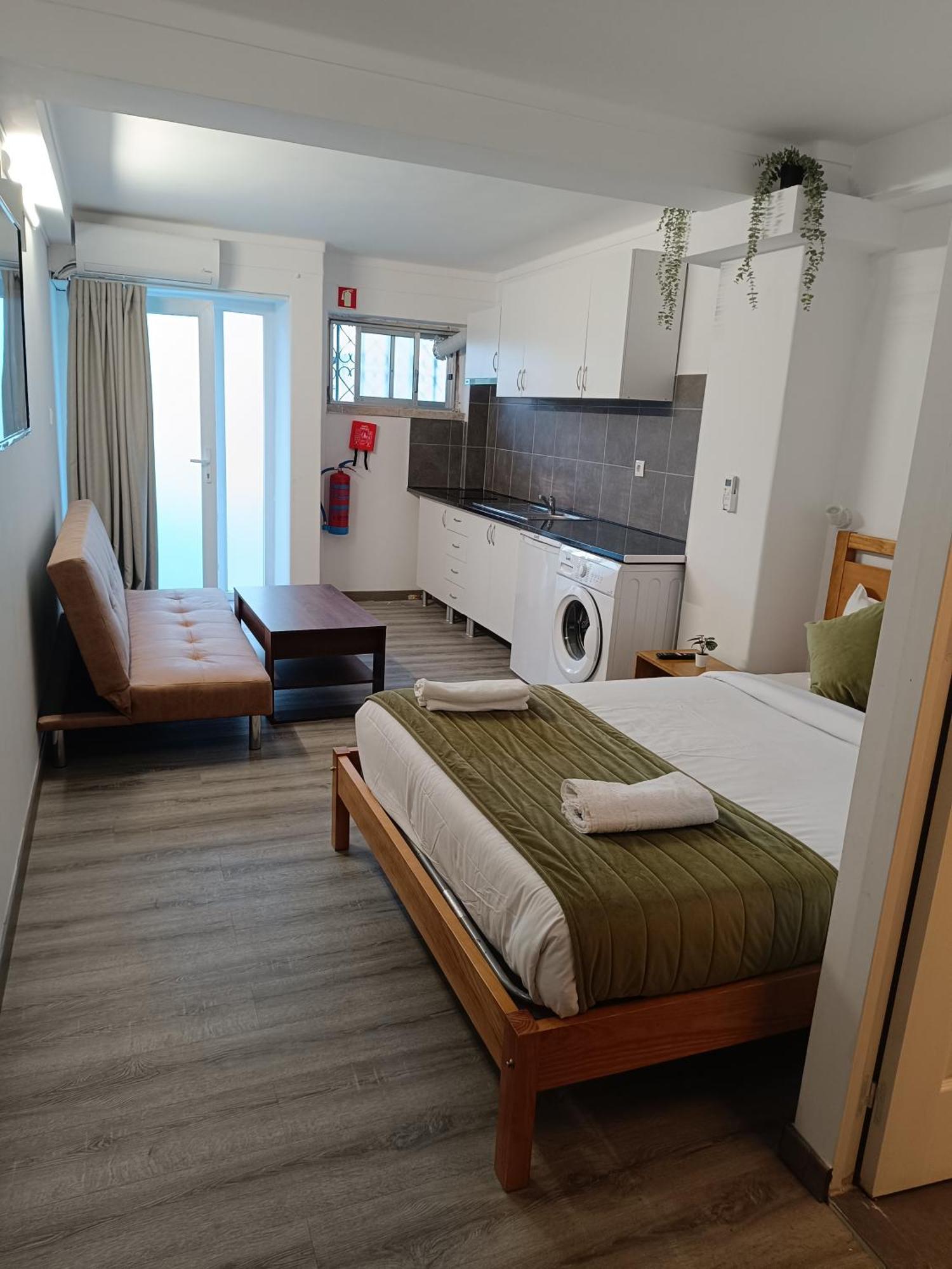Lisabonna Guest House Amadora Zewnętrze zdjęcie