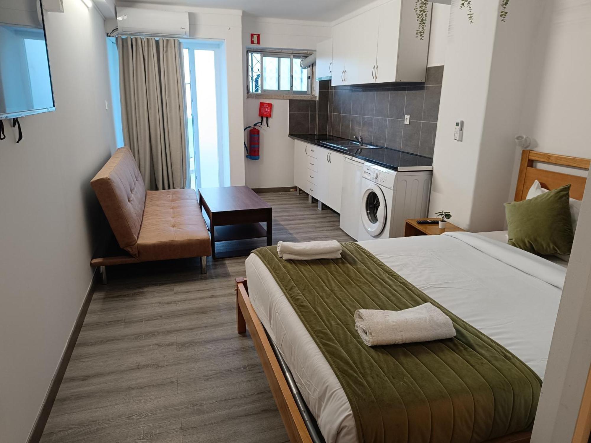 Lisabonna Guest House Amadora Zewnętrze zdjęcie